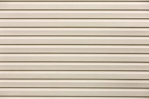 Why Soft Washing Is The Preferred Vinyl Siding Cleaning Method